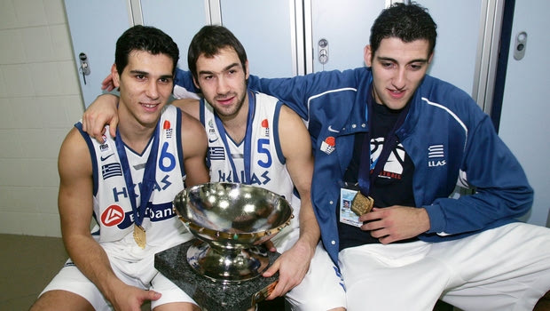 Ο Μπουρούσης αναπόλησε το χρυσό με την Νέων το 2002