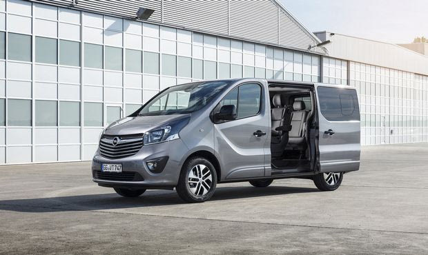 Νέα Opel Vivaro Tourer και Combi+