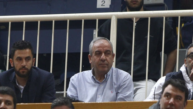 “Πέναλτι και κόκκινη στον Λισγάρα, δεν δόθηκε πέναλτι στον Παναθηναϊκό”