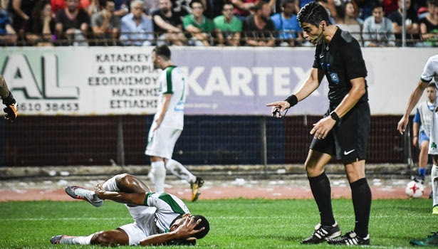 Νοκ άουτ ο Καμπέσας