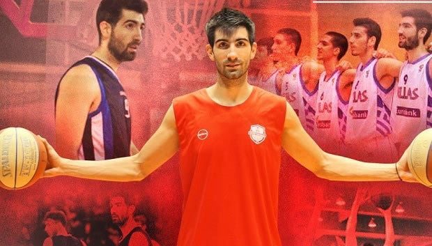 Ενισχύθηκε με Δερμιτζάκη ο Πανερυθραϊκός