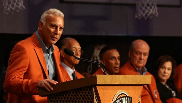 Η είσοδος του Νίκου Γκάλη στο Hall of Fame ζωντανά απόψε στην Cosmote TV!