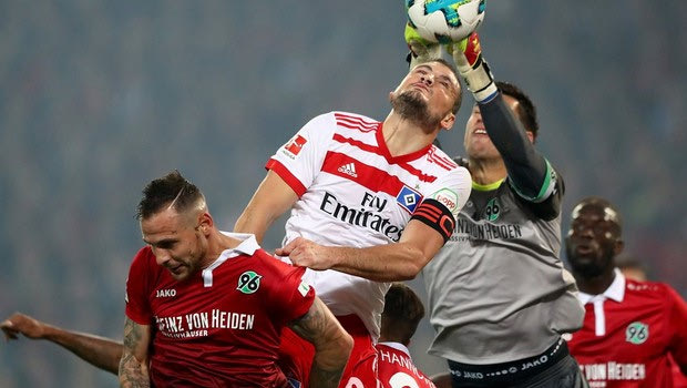 Στην κορυφή της Bundesliga το Ανόβερο