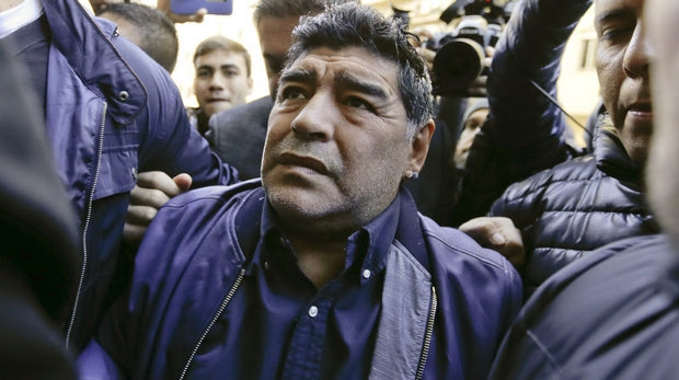 Αιχμές Μαραντόνα για τον Σαμπαόλι λόγω… Ιγκουαΐν