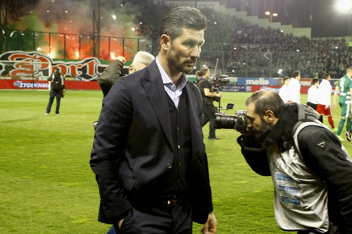 Ο Ουζουνίδης εναντίον του Ολυμπιακού