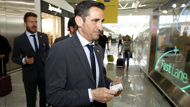 Χιμένεθ: “Δεν θα βγούμε έντεκα να κρεμόμαστε από το τέρμα”