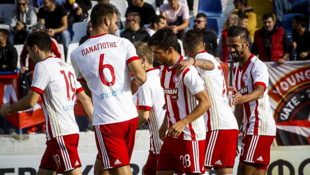 Στο ρελαντί ο Ολυμπιακός, 3-0 τον Αχαρναϊκό