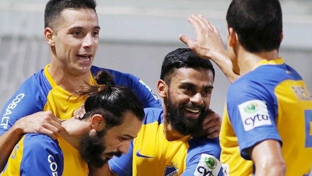 Νίκη με τα “πυροβολικά” για ΑΠΟΕΛ