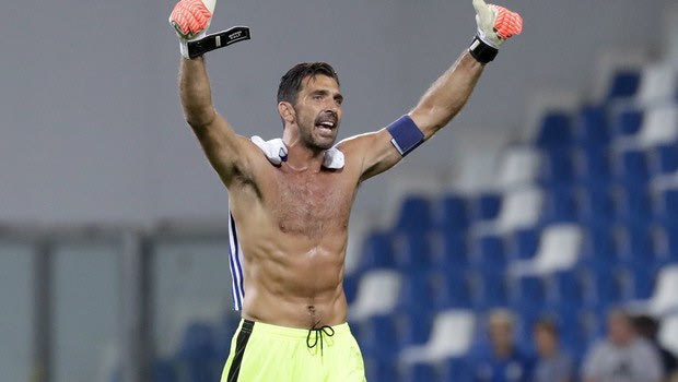 Μπουφόν: “Μετανιώνω για δύο παιχνίδια”