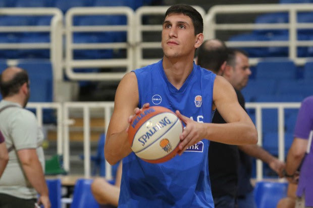 “Δεν είναι εξευτελιστικό να παίζεις για την Εθνική”