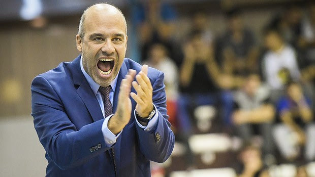 Όποιος αντέχει, “φτιάχνει” στη Ρόδο το όνομά του