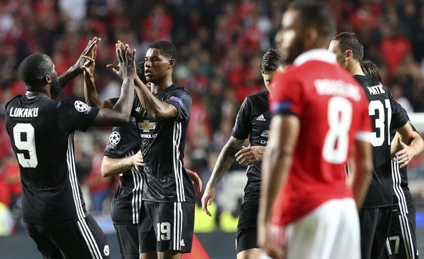 ManUtd και Βασιλεία για πρόκριση