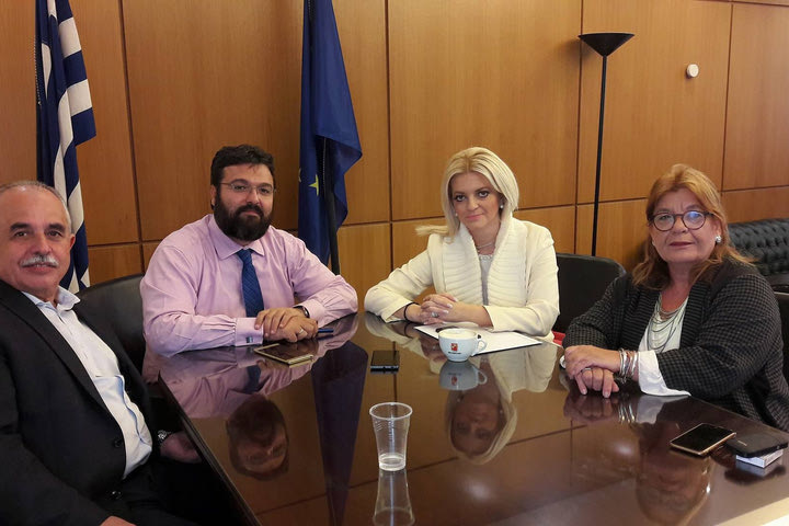 Συνθετικός χλοοτάπητας στο γήπεδο Ωρεών με πρωτοβουλία Βασιλειάδη
