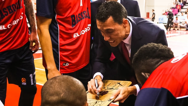 Στηρίζει τον διάδοχό του ο Πριτζιόνι
