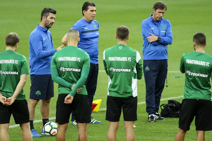 Δοκίμασε το 3-5-2 στη προπόνηση της Τετάρτης ο Ουζουνίδης