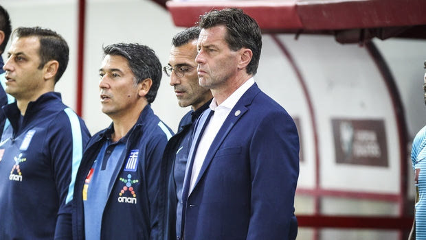Αποβλήθηκε από τον πάγκο της Εθνικής Ελλάδας ο Τσάνας