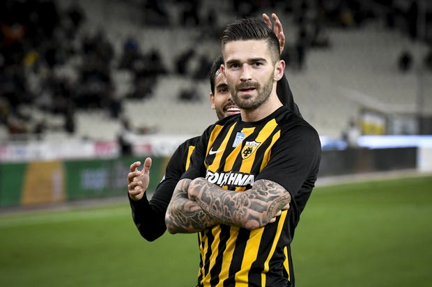 Κάνει μάγια… κορυφής, 3-0 η ΑΕΚ τον Πλατανιά