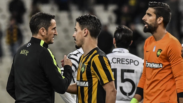 Χωρίς Σιμόες, Ανέστη κόντρα στον Πλατανιά