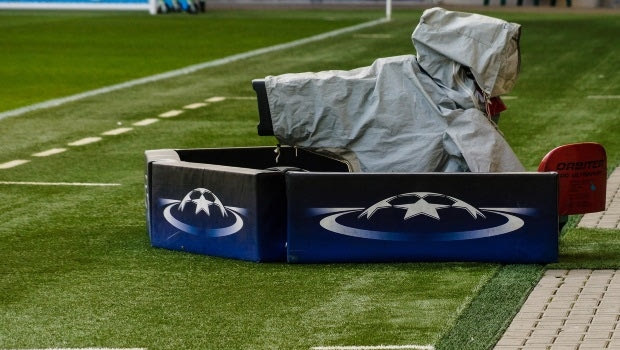 Πού κλείνουν τα δικαιώματα του Champions και του Europa League;