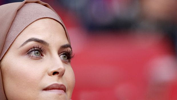 H πρασινομάτα που μαγνήτισε τα βλέμματα στο “Γ. Καραϊσκάκης”