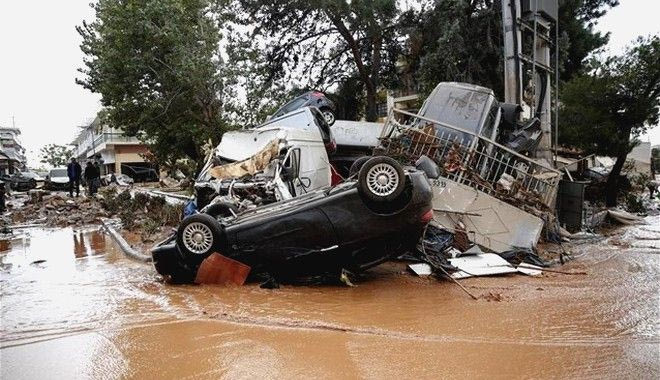 Πλημμύρες στη Μάνδρα: Στους 19 οι νεκροί