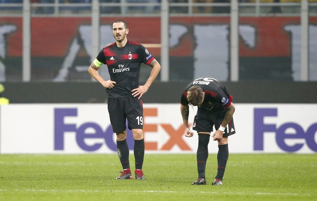 Έρχεται βαριά καμπάνα από την UEFA για τη Μίλαν