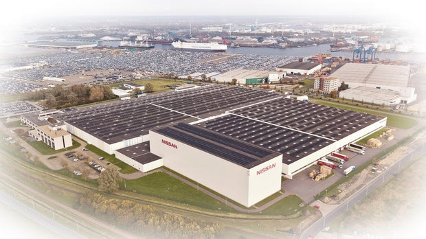Η μεγαλύτερη οροφή με φωτοβολταϊκά της Nissan