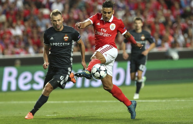 Champions League LIVE (19:00)