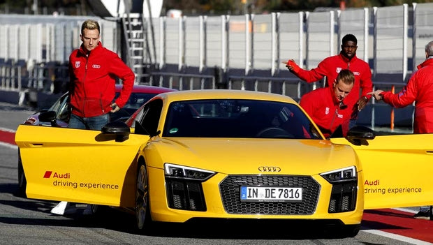 Τα νέα Audi των παικτών της Μπαρτσελόνα