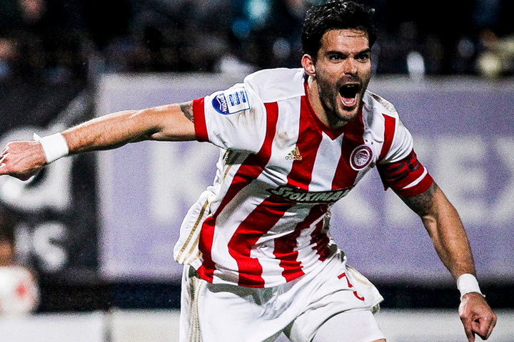 Σφίξιμο στο δικέφαλο ο Μποτία
