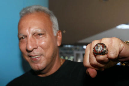 Εκπληκτικό: Οπαδός του ΠΑΟΚ έκανε τατουάζ τον Γκάλη!