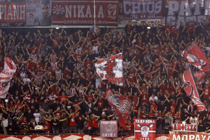 Με τον… έκτο παίκτη του ο Ολυμπιακός απέναντι στην ΤΣΣΚΑ