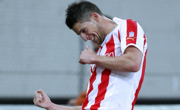 Το Like του Μιραλάς στο Sport24.gr από το αεροδρόμιο (Photo)