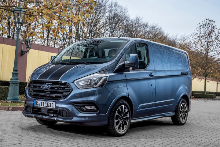 Πρωτιά Ford στα επαγγελματικά