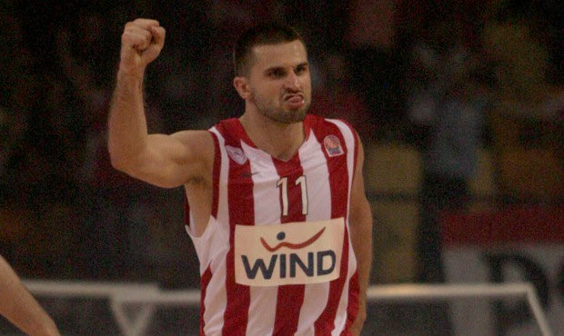 Ο Ολυμπιακός δεν ξέχασε τον Λίνας Κλέιζα