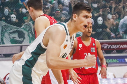 Ετσι τα παιδιά γίνονται άνδρες!