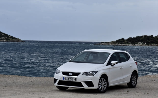 Οδηγούμε το Seat Ibiza με τον χιλιάρη κινητήρα