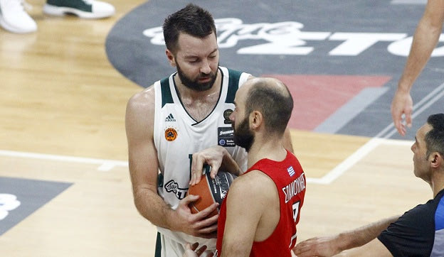 Βουγιούκας: “Η άμυνα κερδίζει πρωταθλήματα”