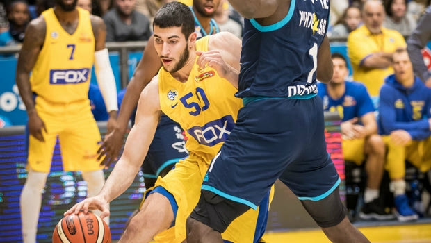 Ένα δεκάλεπτο έφτανε στη Μακάμπι
