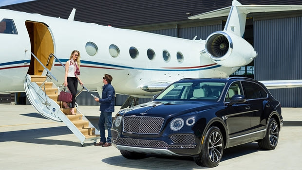 Luxury Hire από την Kosmocar