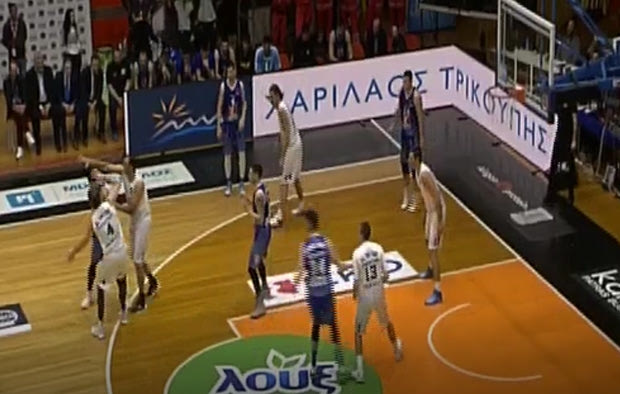 No look… καλάθι από τον Κόνιαρη