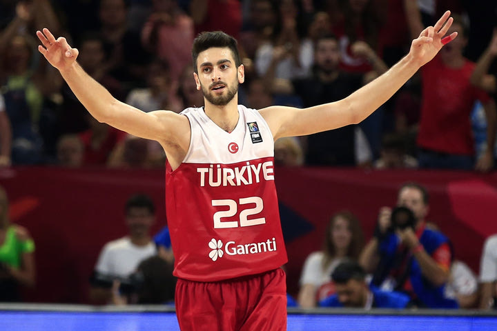 Προγνωστικά EuroBasket: Το 3.00 του Βεζένκοβ και τα combo Τουρκίας και Ουγγαρίας