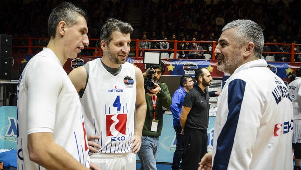 Οι “παλιοί” έδωσαν ένα σκληρό μάθημα στους “νέους”