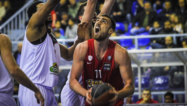 Ο Μιλουτίνοβ, ο Jordan και ο… Superman!