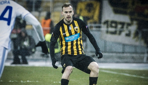 Στην κορυφαία ενδεκάδα της βραδιάς στο Europa League ο Μπακάκης
