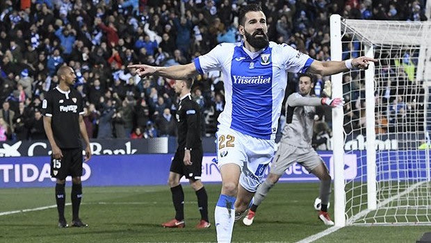 Γκολ ο Σιόβας και “στοπ” της Λεγκανές σε Σεβίλλη