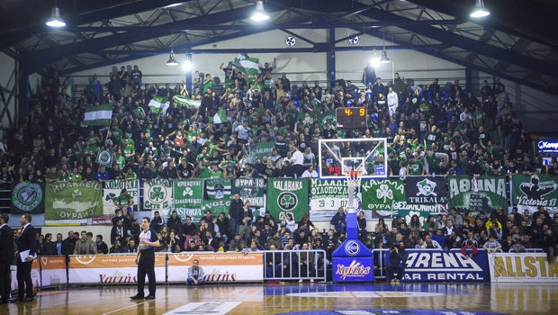 Η εκπληκτική κερκίδα των φίλων του Παναθηναϊκού στα Τρίκαλα (PICS)