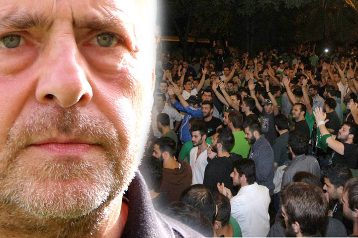 Διαμαρτυρία στο σπίτι του Αλαφούζου