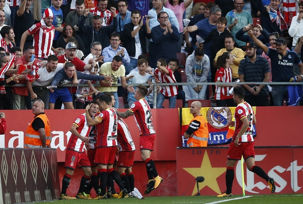Σε ρυθμούς Ευρώπης η Ζιρόνα, 2-0 την Λα Κορούνια