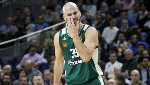 Ένας μήνας φάντασμα